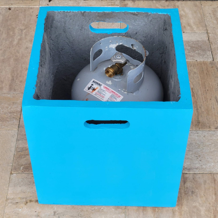 TESSARAI LP Tank Cover - conceals a propane tank